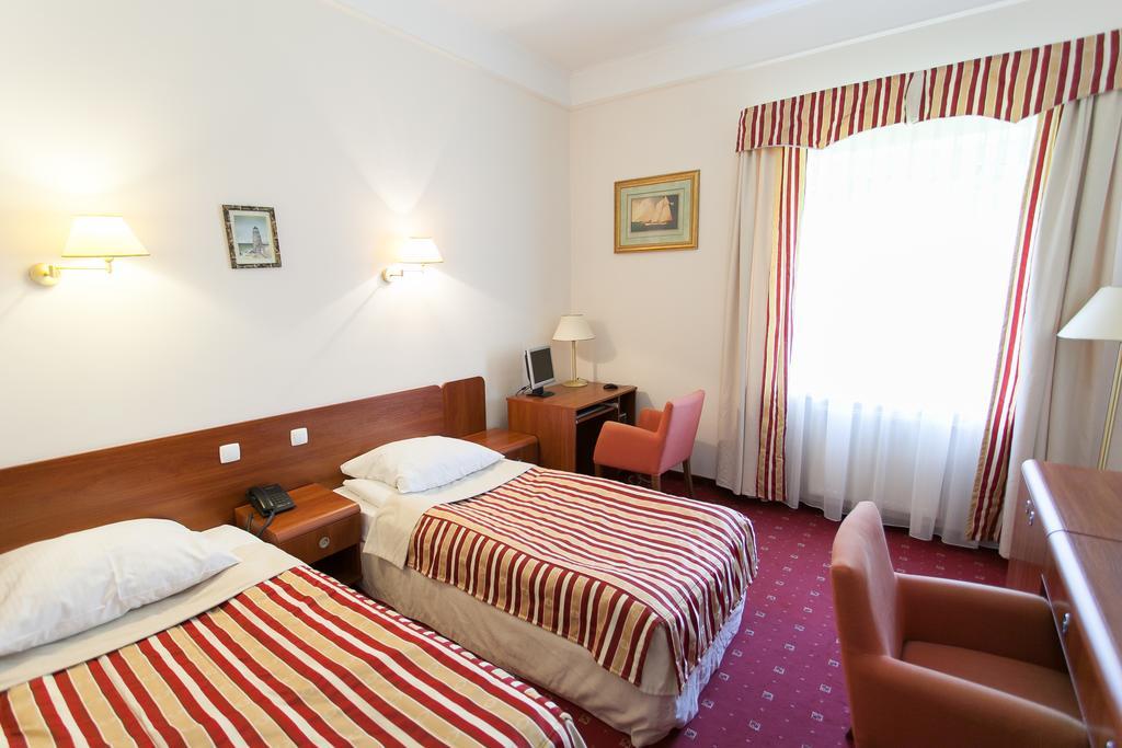 Hotel Twins II Varsavia Camera foto